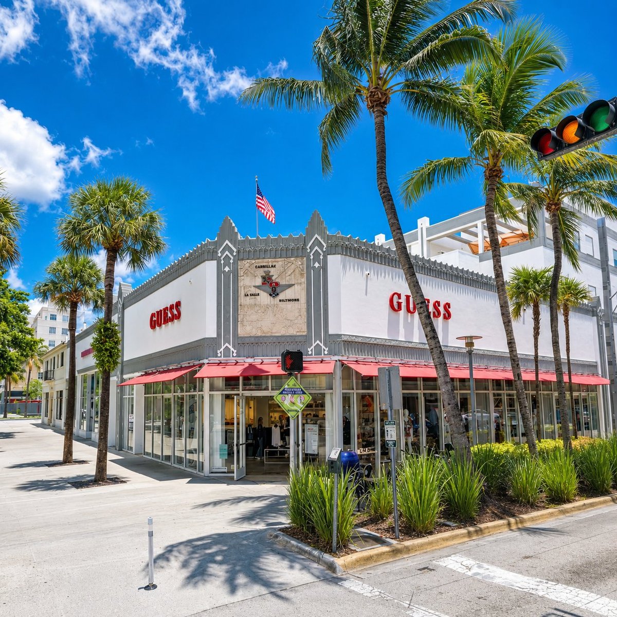 546 Lincoln Rd, Miami Beach FL — retail refinance arranged by Piccard Financial